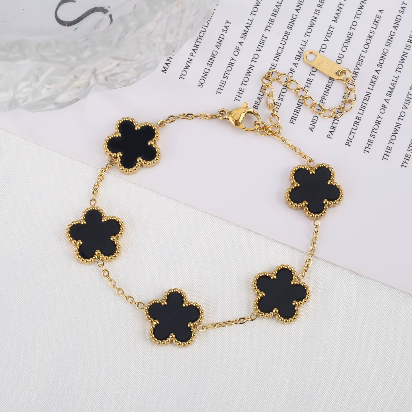Stainless Steel Plum Blossom Gold Plated Bracelet Five Leaf Flower Jewelry Clover
