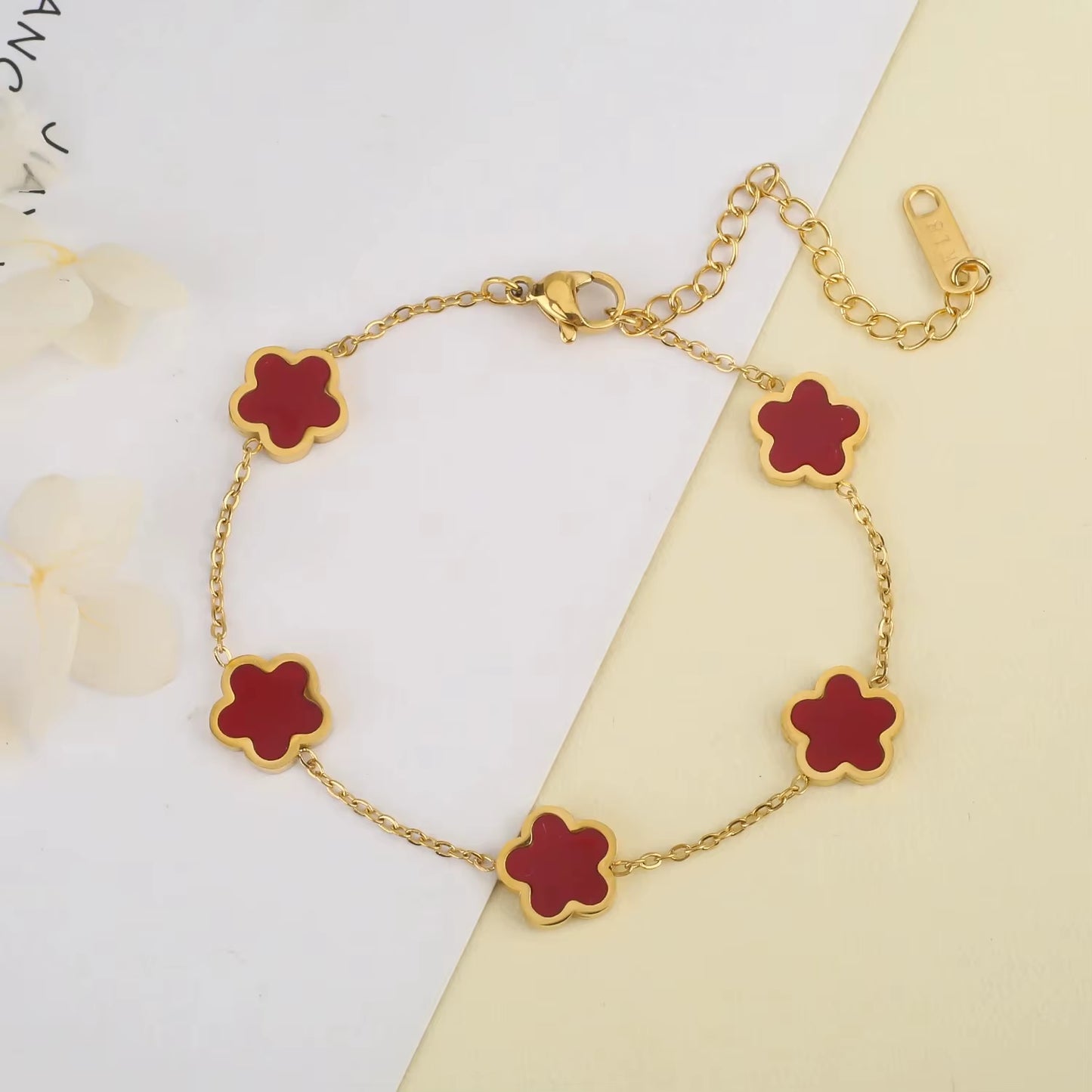 Stainless Steel Plum Blossom Gold Plated Bracelet Five Leaf Flower Jewelry Clover