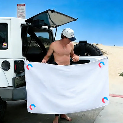 Multifunctional Outdoor Magnetic Bath Towel Coral Fleece Portable Magnet Towels Quick-Drying Beach Towel Bathroom Accessories